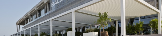 Baleària Port instal·la pèrgolas bioclimàtiques en les terrasses