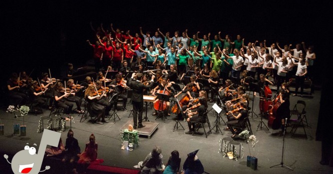 Concert de Nadal de l’Orquestra Simfònica Infantil Scordae i el Circ La Llum